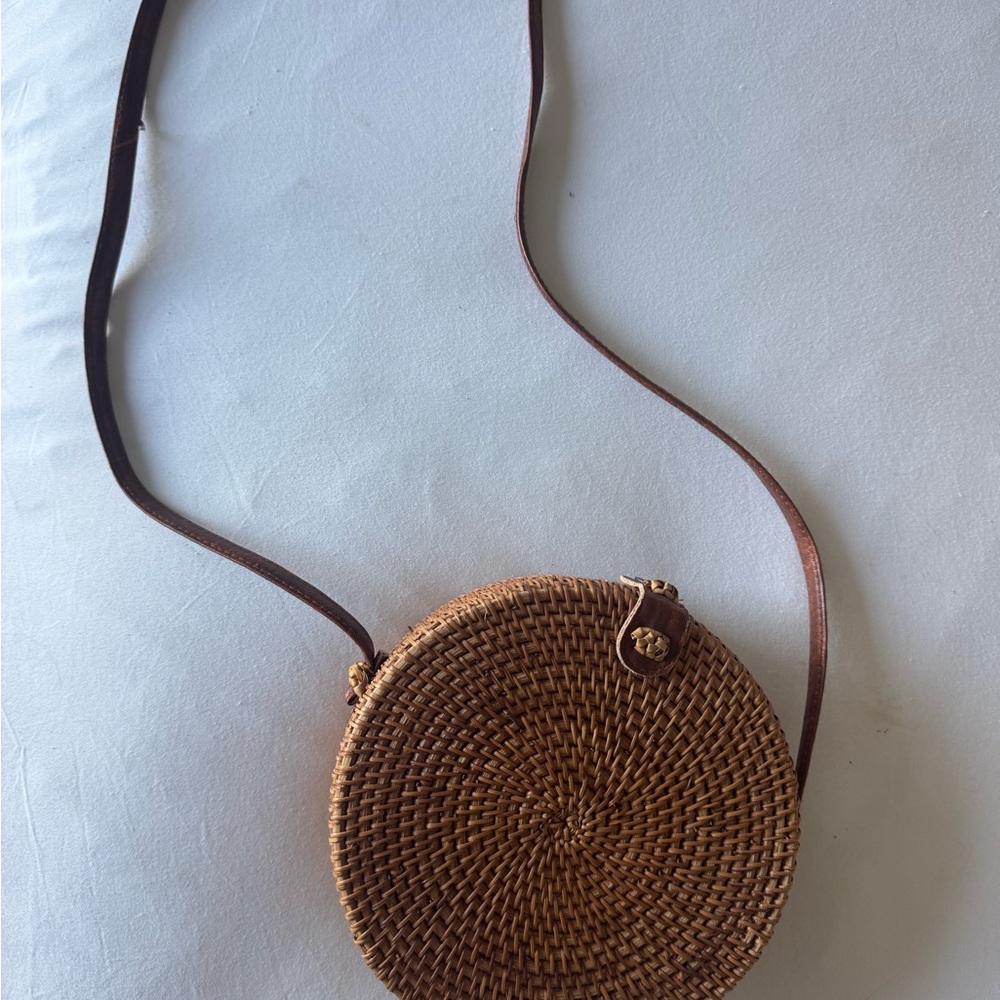 Round Woven Rattan Crossbody Bag